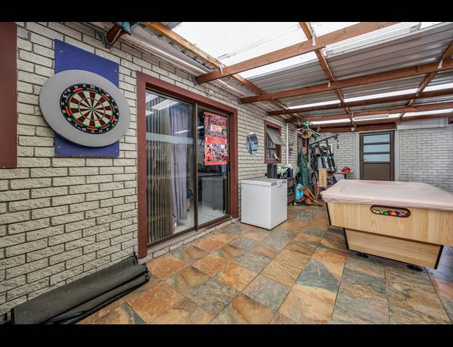 3 BEDROOM HOUSE FOR SALE IN JAKARANDAS